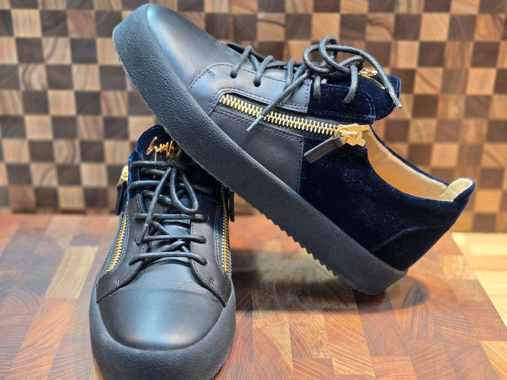 쥬세페자노티 스니커즈 이미지