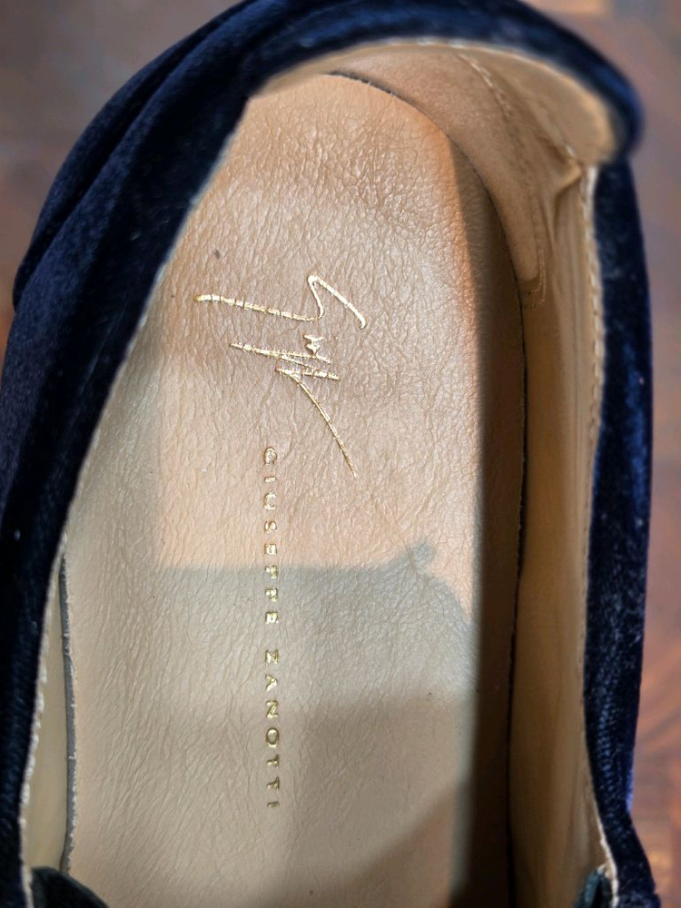 쥬세페자노티 스니커즈 이미지