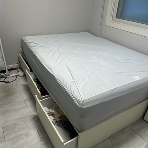 퀸 매트리스 + 수납 침대프레임 세트 이미지