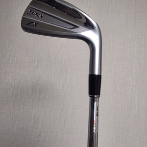 스릭슨 ZX 4번 드라이빙 아이언 - ns pro 950 R 이미지