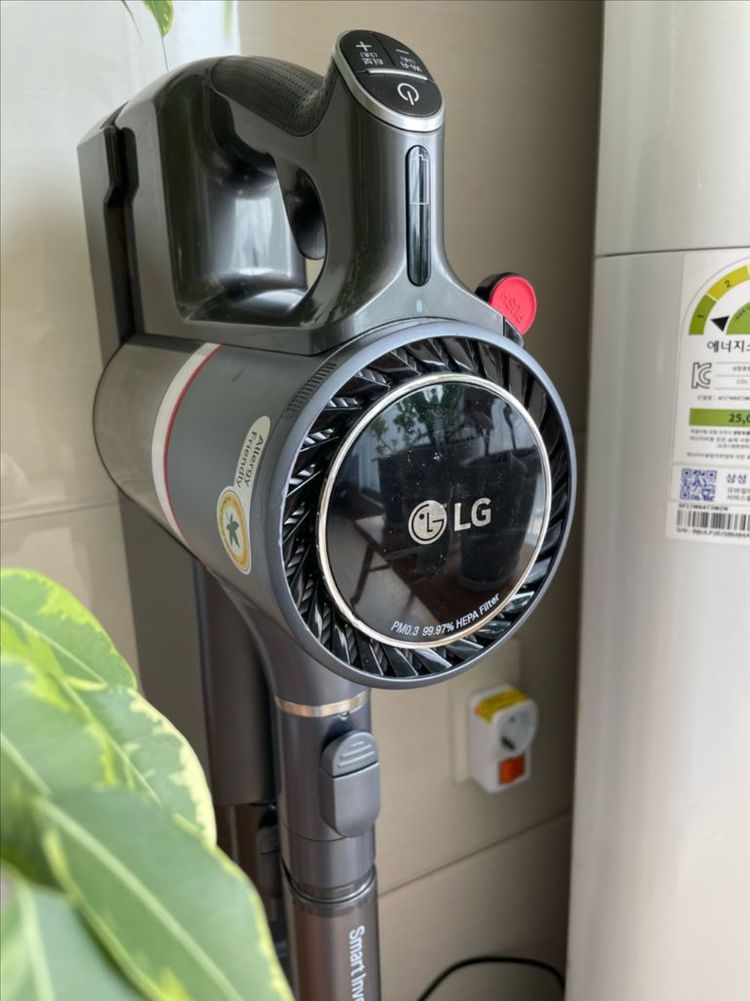 LG 코드제로 A9 S 무선청소기 이미지