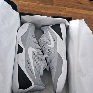 나이키 코비 9 엘리트 로우 EM 프로트로 이미지