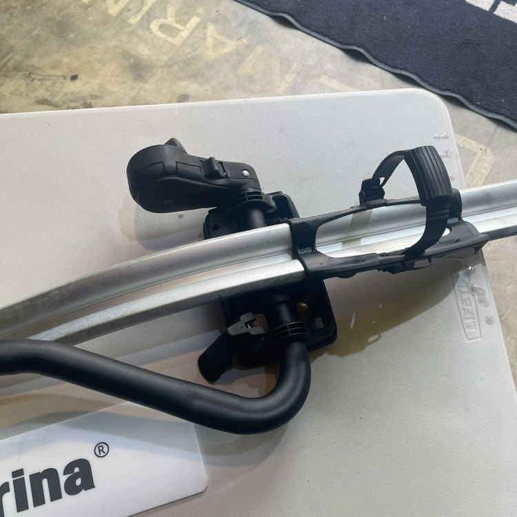 툴레 자전거캐리어 프로라이드 598 실버 지붕형 이미지