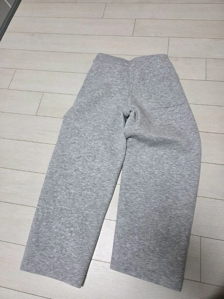 유니클로 여아바지 120 새옷 이미지