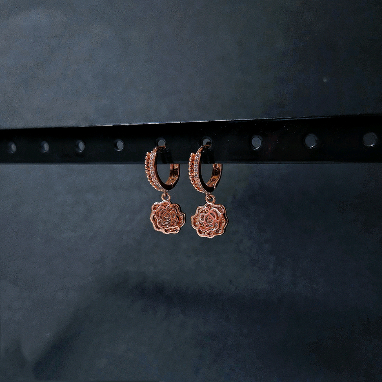 [새상품,선물박스포장]장미 원터치 지르코니아 링귀걸이/목걸이 반지 팔찌 진주 스와로브스키 구찌 까르띠에 루이비통 이미지