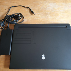 [노트북] 델 에일리언웨어 m15R6 이미지