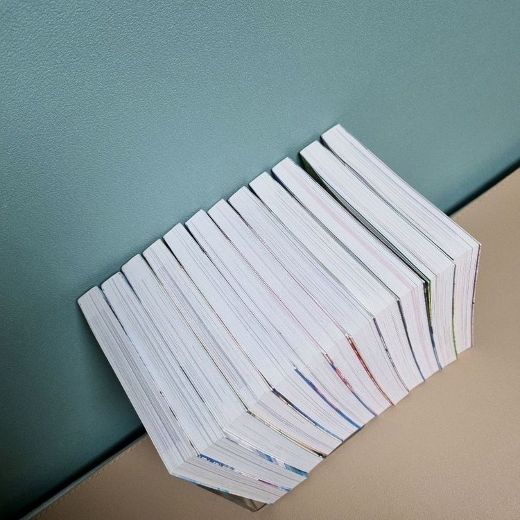 웹툰 만화책 아는여자애 1~12권 완결 개인소장용 이미지