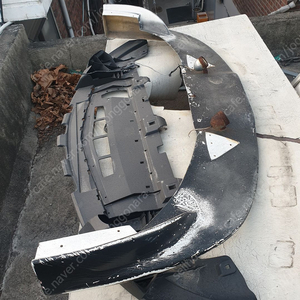 투스카니 전범퍼 립댐 팝니다. 이미지