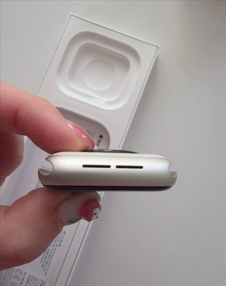 애플워치se2 40mm스타라이트 이미지