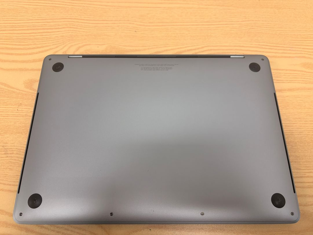 맥북프로 2018 13인치 (A1989) 이미지