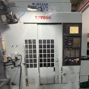 CNC 탭핑기 TVT302S (TOYO) 3축 머신 팝니다. 이미지
