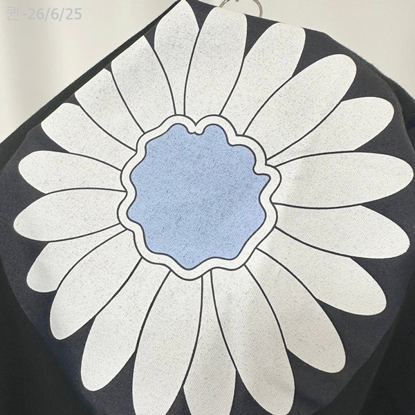 마리끌레르 여자 면 반팔티 검정 40 (44-66추천) 이미지