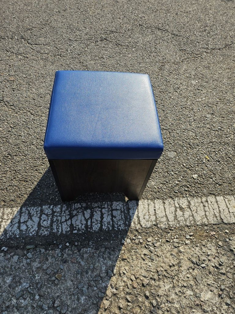 중고.원뮥스툴 수납의자.다용도 보조의자 간이의자 이미지