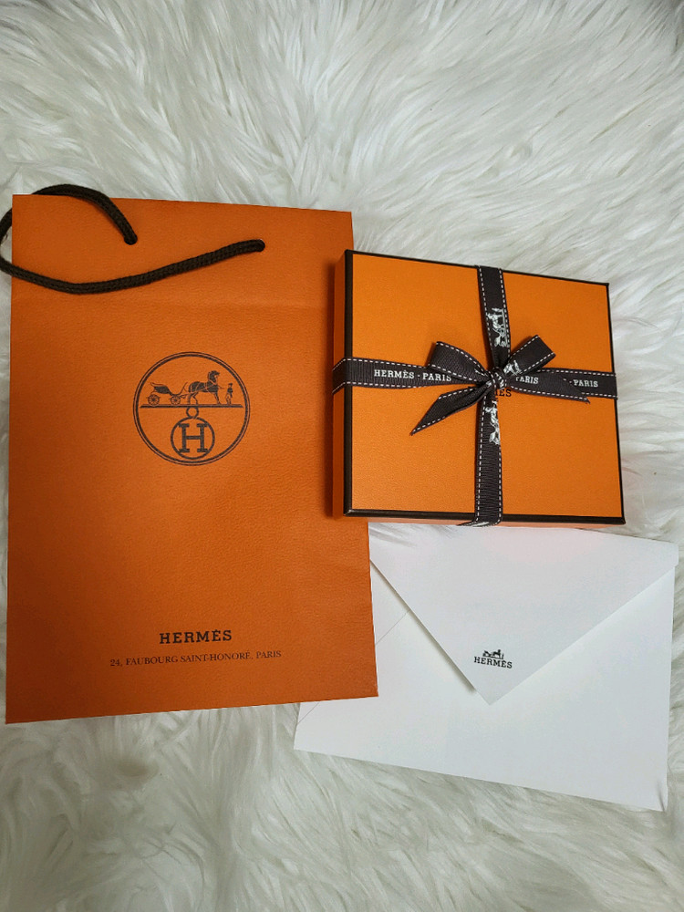 에르메스 반지갑 시티즌 트윌 컴팩트 반지갑 그리미스티/죤밀턴 이미지