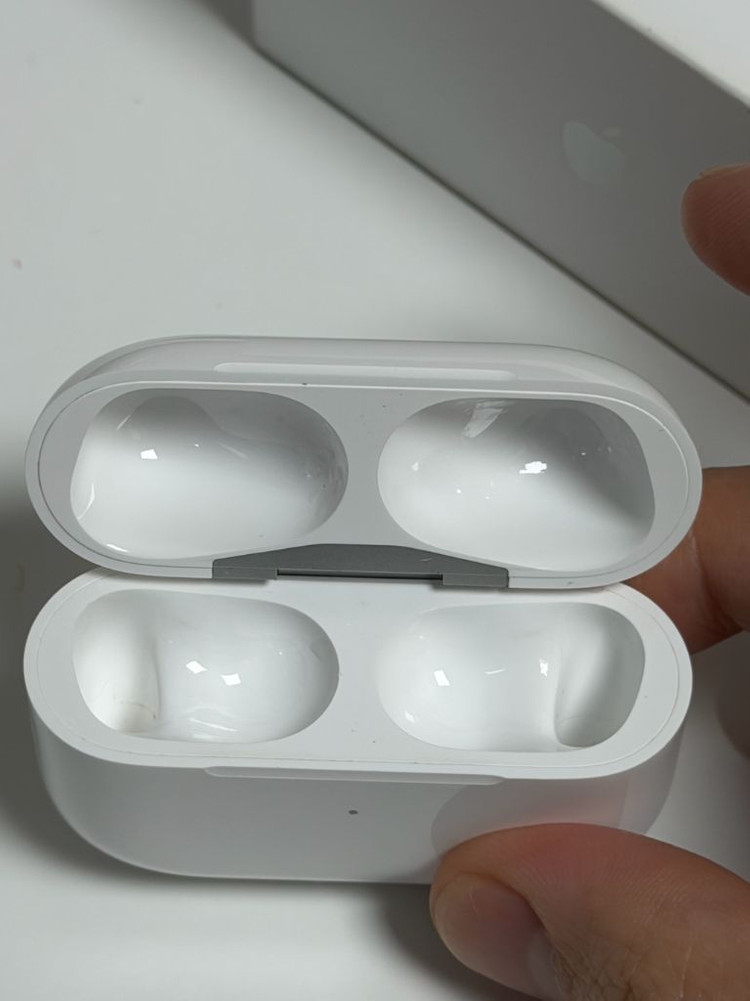 에어팟프로2 c타입 본체 , 오른쪽 유닛 이미지