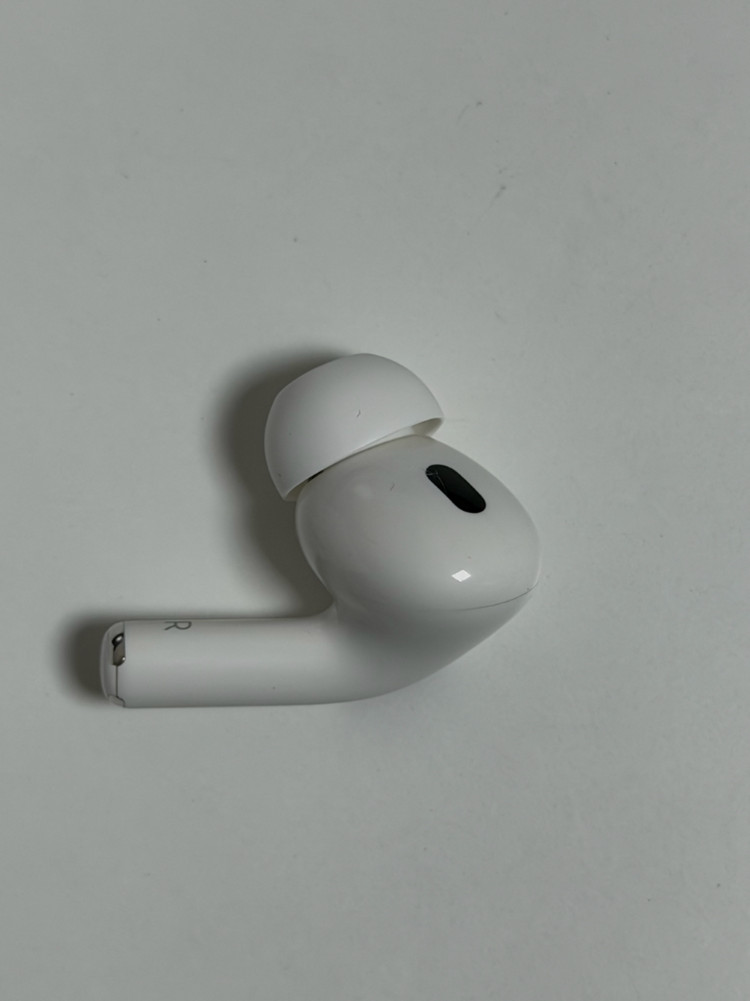 에어팟프로2 c타입 본체 , 오른쪽 유닛 이미지
