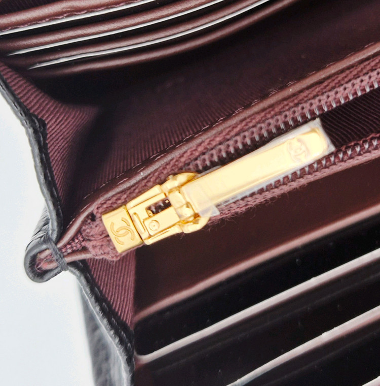 [중고명품셀렉트]샤넬 클래식 캐비어 플랩 장지갑 이미지