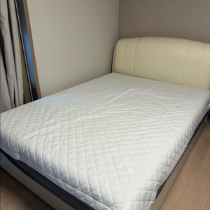 에이스 퀸사이즈 침대프레임 + 매트리스 세트 이미지