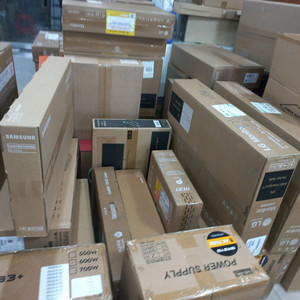 삼성전자 모니터 24인치 27인치 미개봉신품 이미지