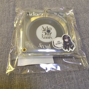 (정가) ado 아크릴 배지 케이스 서울 한정판 판매합니다 이미지