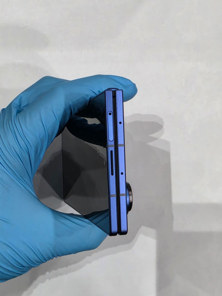 [삼케플O] 갤럭시Z폴드7 블루쉐도우 1TB 자급제 이미지