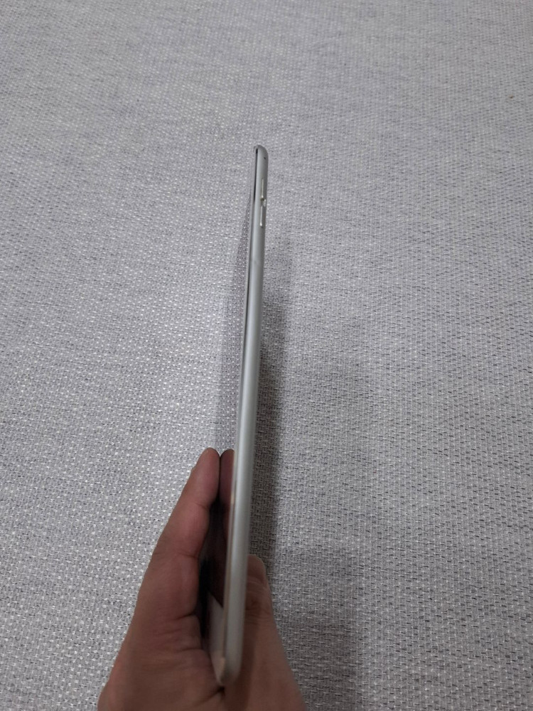 아이패드 미니 4세대 128 짜리 이미지