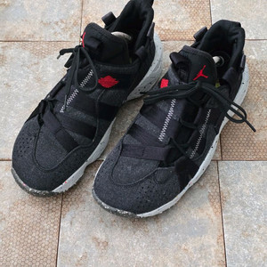 (250)나이키 조던 크레이터 유니버시티 레드 스니커즈 운동화 이미지