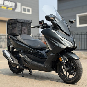 혼다 포르자350 23년식 4만키로 구동계교환 출퇴근 저렴하게 판매합니다 이미지