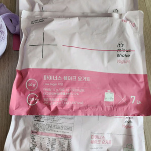 페이퍼백 마이너스 쉐이크 요거트 이미지