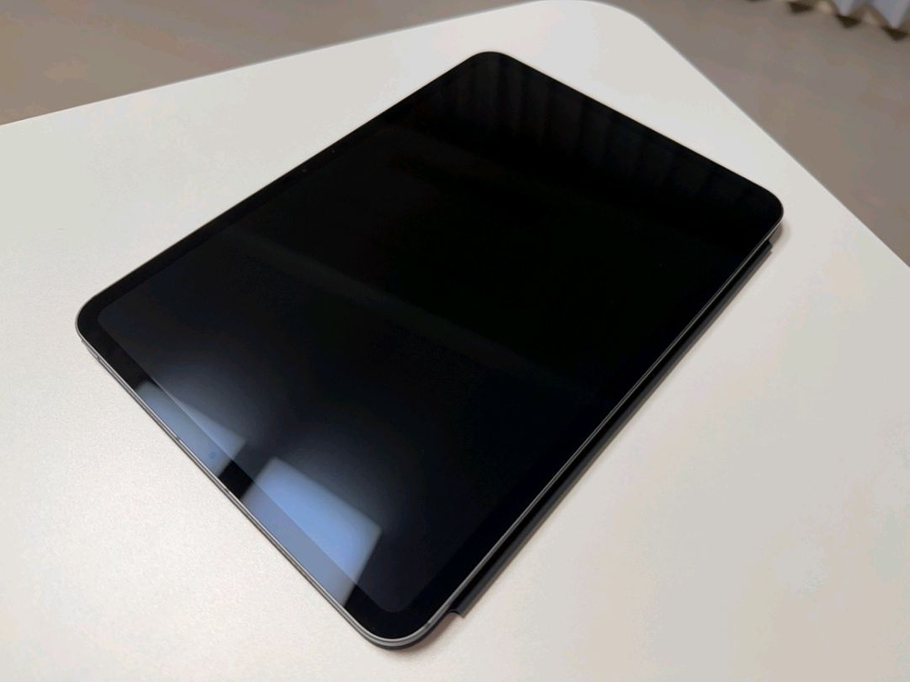 아이패드 프로 M4 11인치 256GB 셀룰러 및 악세서리 패키지 이미지