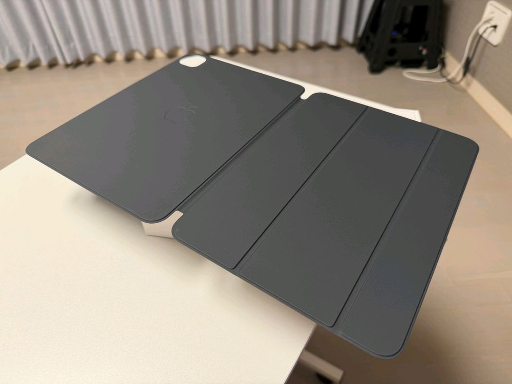 아이패드 프로 M4 11인치 256GB 셀룰러 및 악세서리 패키지 이미지