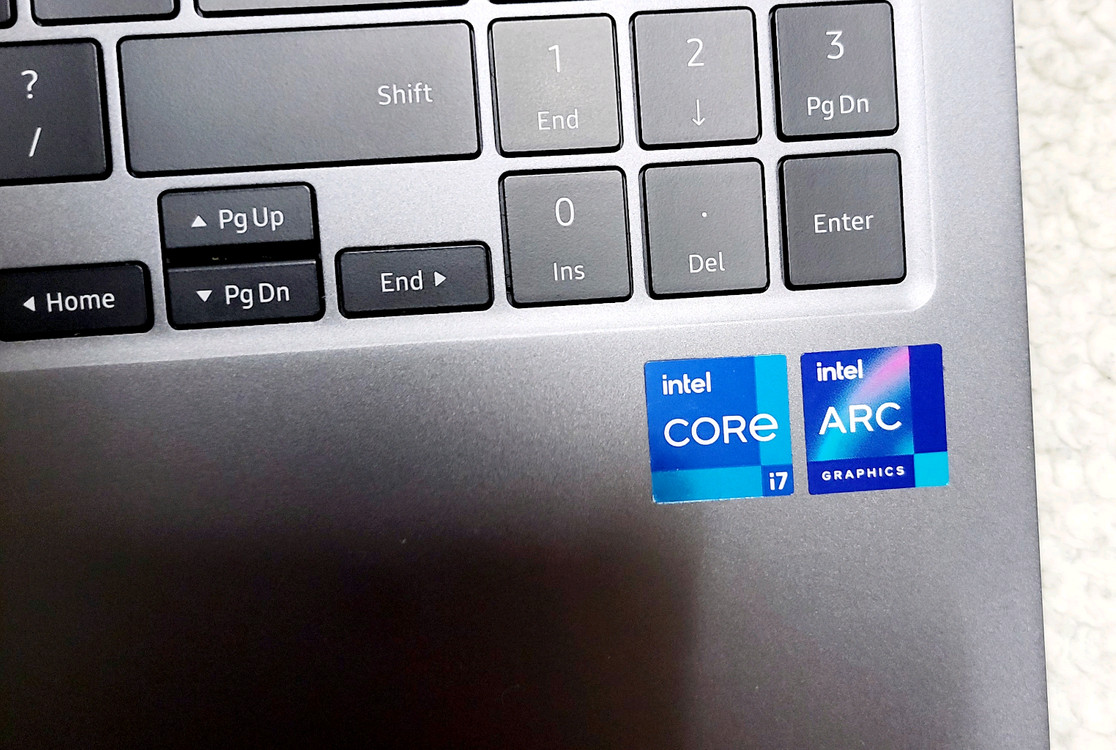 삼성 갤럭시북2 i7 15인치 부품용 이미지