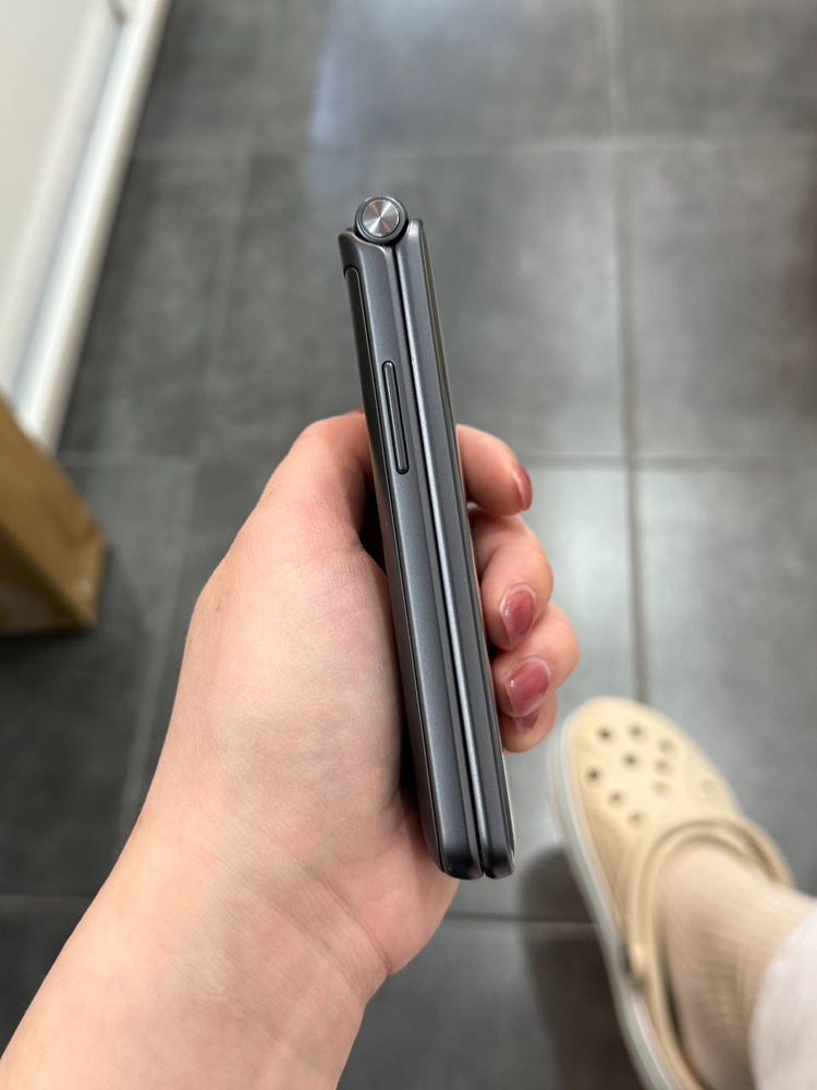 A급)갤럭시폴더2 블랙 32GB (G160) Y1667 이미지