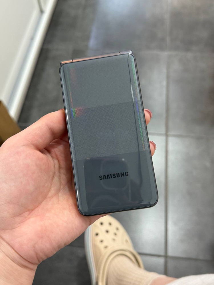 A급)갤럭시폴더2 블랙 32GB (G160) Y1667 이미지