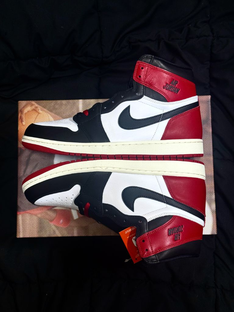 [305] 나이키 에어 조던1 레트로 하이 OG 블랙토 나코탭 새상품 이미지