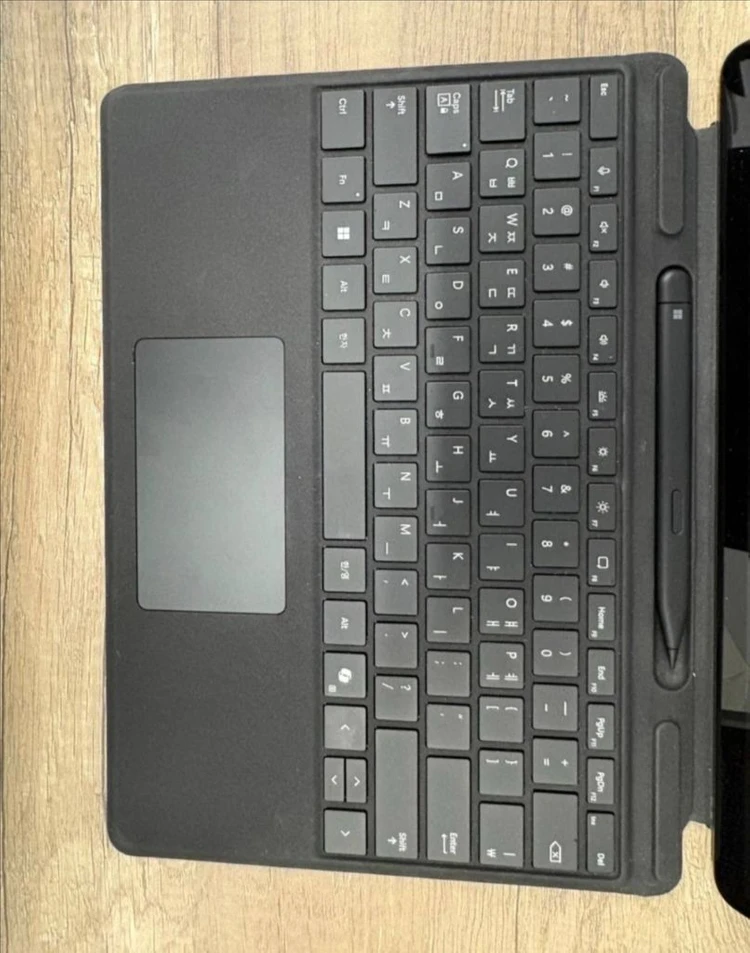 Microsoft 서피스 프로 11th Edition 스냅드래곤X ram 16gb Ssd 1TB 이미지