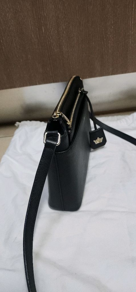 제이에스티나 크로스백 미니백 포함 이미지