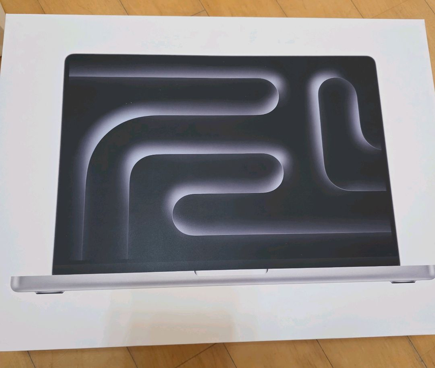 맥북프로 m4 max 14 64GB 2TB 16c CPU / 40c GPU 팝니다.(추가 구성품 있음) 이미지