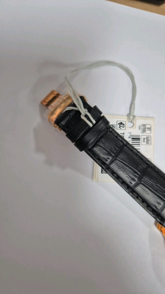 티쏘 트레디션 GMT 새상품 입니다 이미지