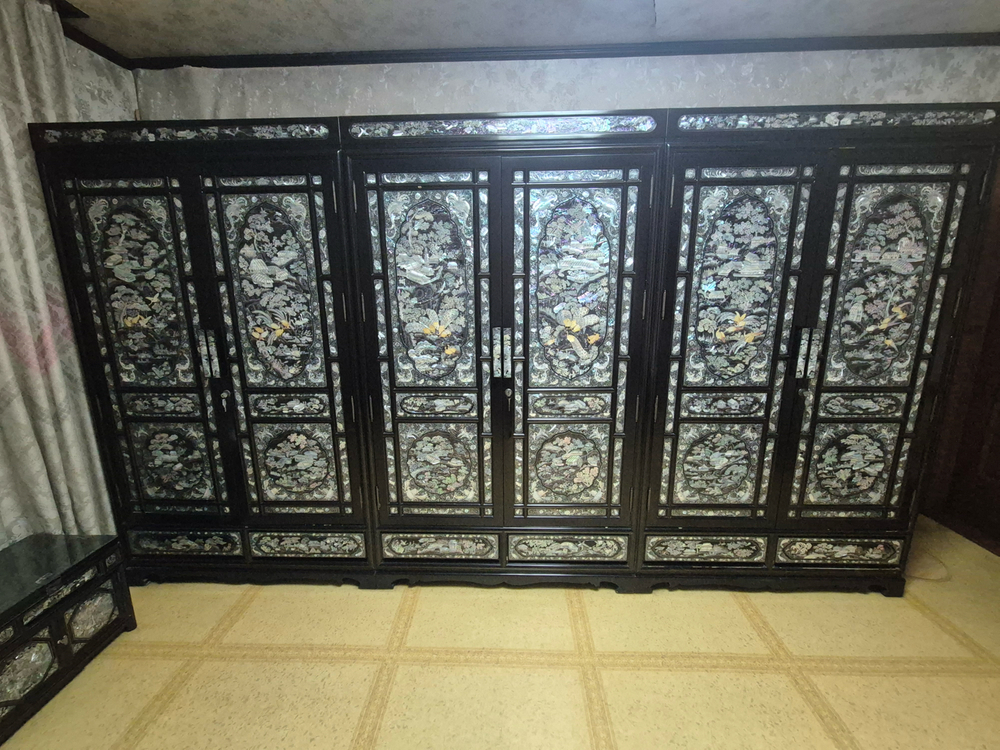 12자 자개장 세트(장롱+문갑+화장대) 이미지