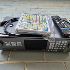 태진미디어 노래방 반주기 TKR-365HK 판매합니다 // 이미지