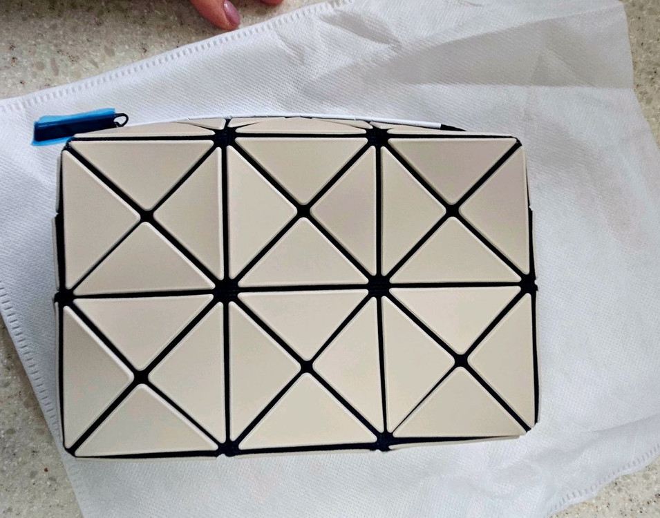 바오바오 큐보이드 크로스백 베이지 이미지