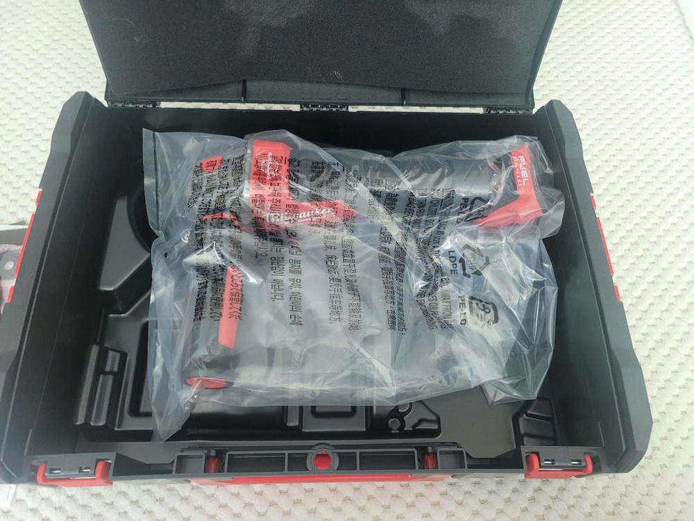 [밀워키] FUEL 앵글 그라인더 패들 스위치 4인치 베어툴(본체+케이스) 이미지