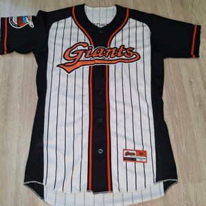 롯데자이언츠 이대호 프로페셔널 구선데이 90사이즈 유니폼 이미지