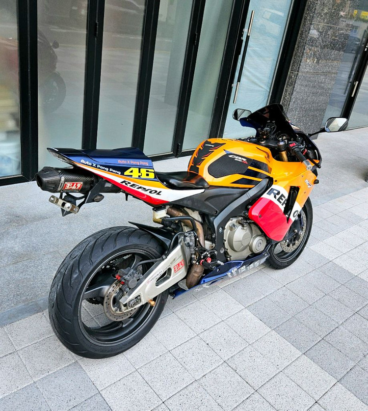 미들급 명차 CBR600RR 판매합니다. 이미지