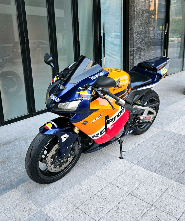 미들급 명차 CBR600RR 판매합니다. 이미지