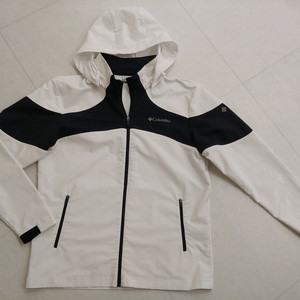 컬럼비아 남성 점퍼 이미지