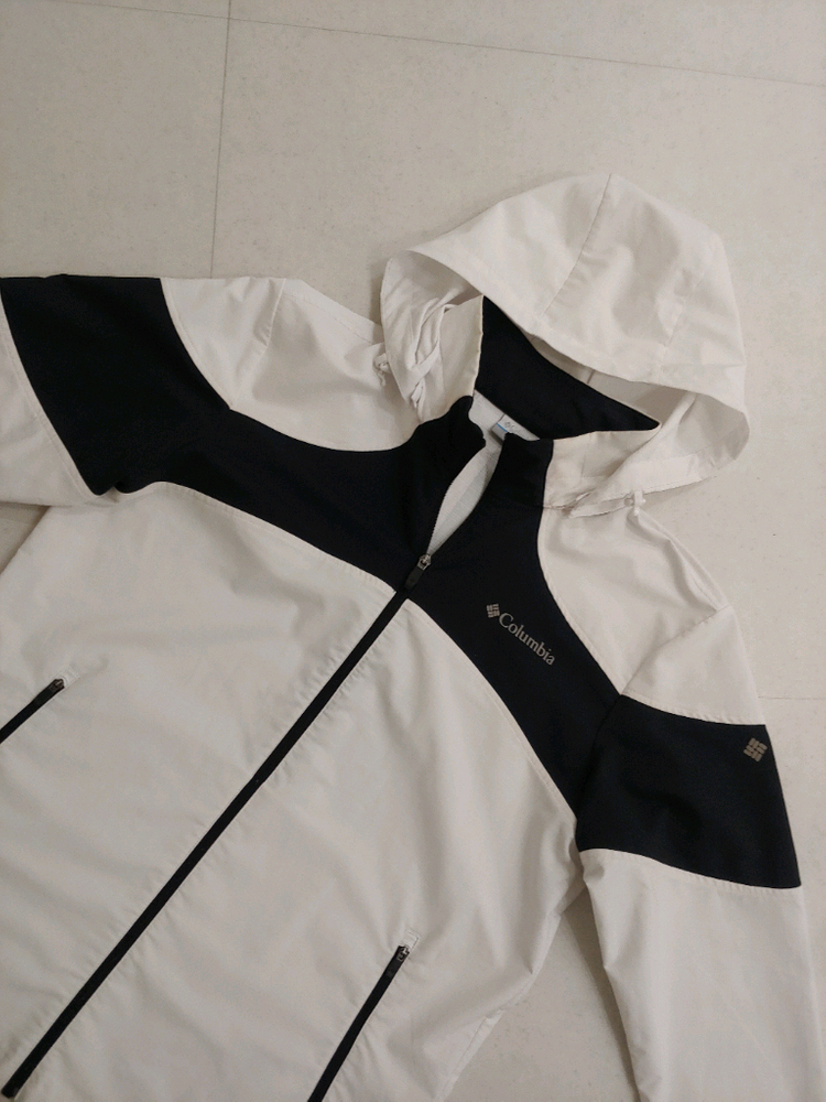 컬럼비아 남성 점퍼 이미지