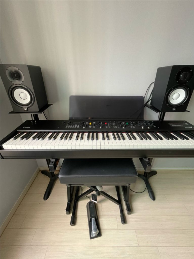 교회 신디 야마하 스테이지 피아노 cp88 특A급 신디사이저 키보드 이미지