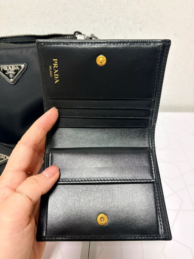 프라다 리나일론 크로스백,비텔로 반지갑 이미지